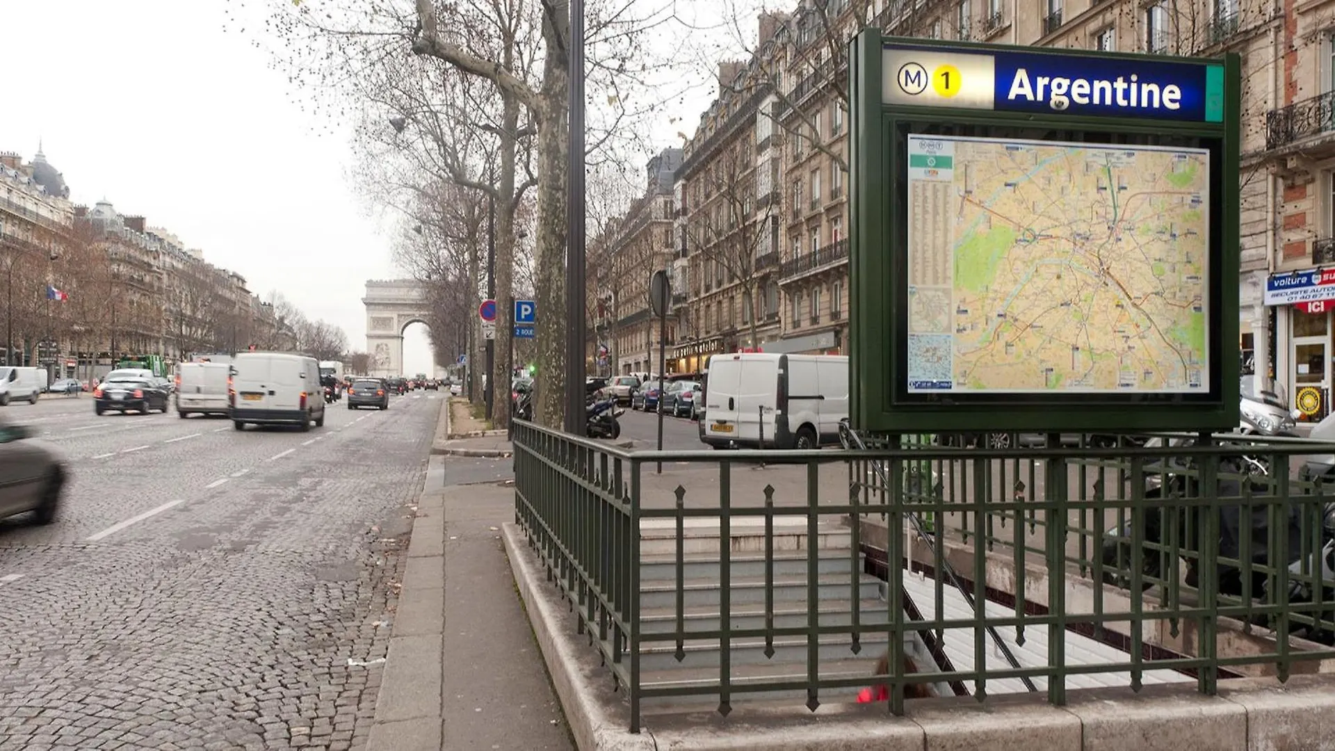 Studette Champs Elysees Apartment *